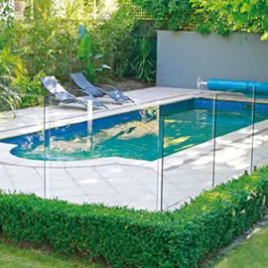 Clear glass pool fencing